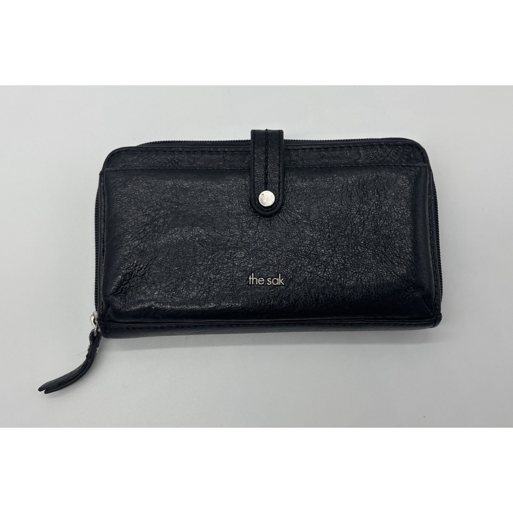 The Sak Black Leather Zip Around Wristlet Wallet Multiple Card Slots